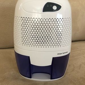 Small dehumidifier